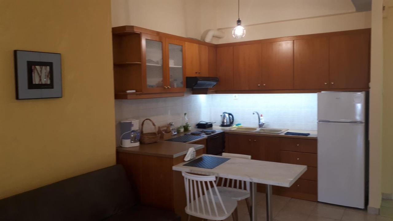Oscar Centre * Kalamata